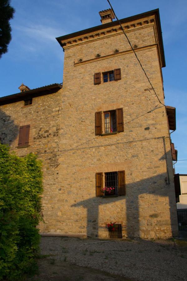 Torre Colombaia Guest House Salsomaggiore Terme Exterior photo